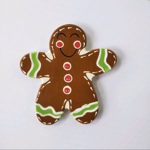 LIKE NEW Coton Colors “happy everything” RETIRED mini gingerbread.